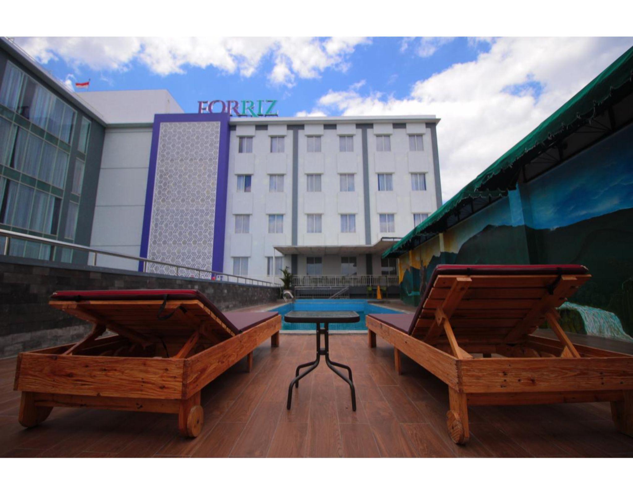 Forriz Hotel Yogyakarta Exterior foto
